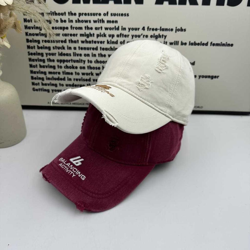 Vintage brim letter embroidered baseball cap women's casual versatile peaked cap, broken hole showing face small wide brim sun hat