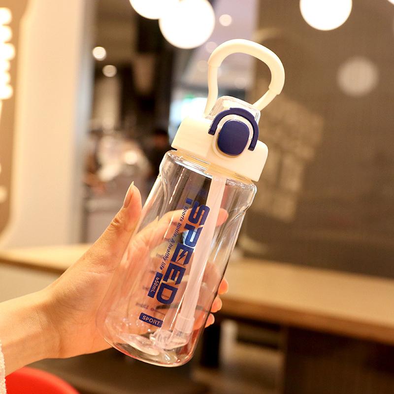 

Пластиковые стаканчики для детей, стаканчики с трубочкой для мальчиков и девочек, пищевые, большой емкости, переносные стаканчики для воды на открытом воздухе белый