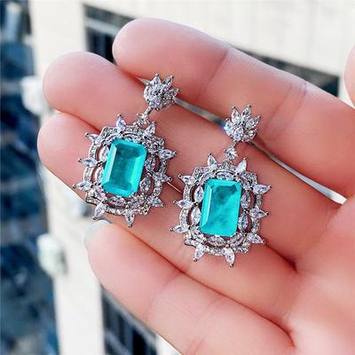 Orecchini da Matrimonio Huitan Splendidi con Zirconia Cubica Verde per Donna Orecchini Pendenti Scintillanti con Zirconia Cubica Festa di Fidanzamento Nuovi Gioielli alla Moda