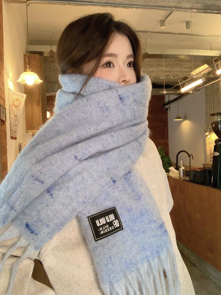 Imitation knitted scarf Korean soft waxy fringed scarf shawl imitation cashmere autumn and winter warm skin-friendly white scarf