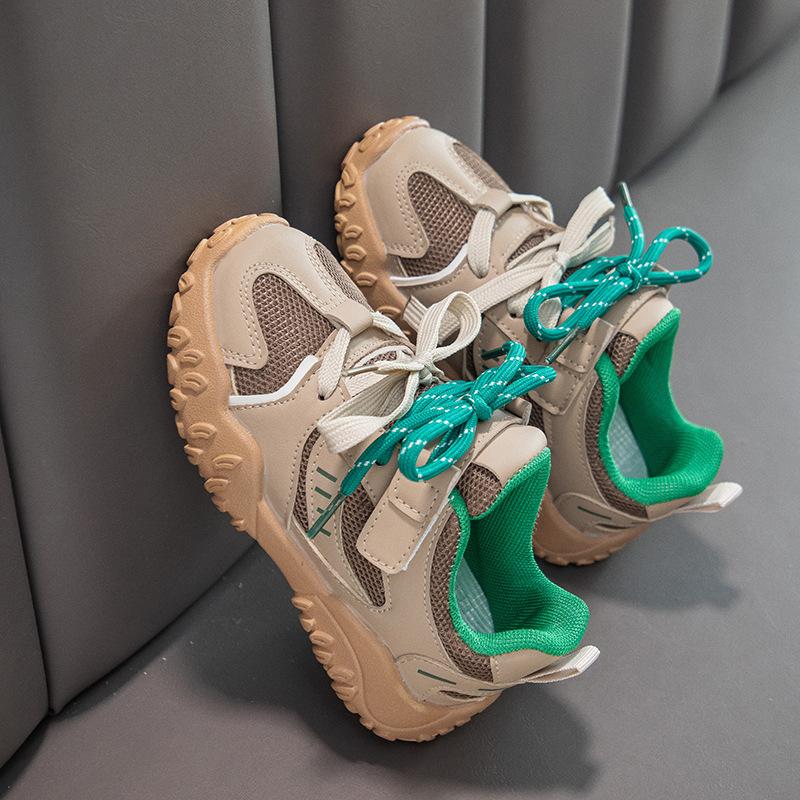 Children's moral training shoes spring and autumn 2025 new spring girls' sports shoes baby shoes fried street popular casual shoes