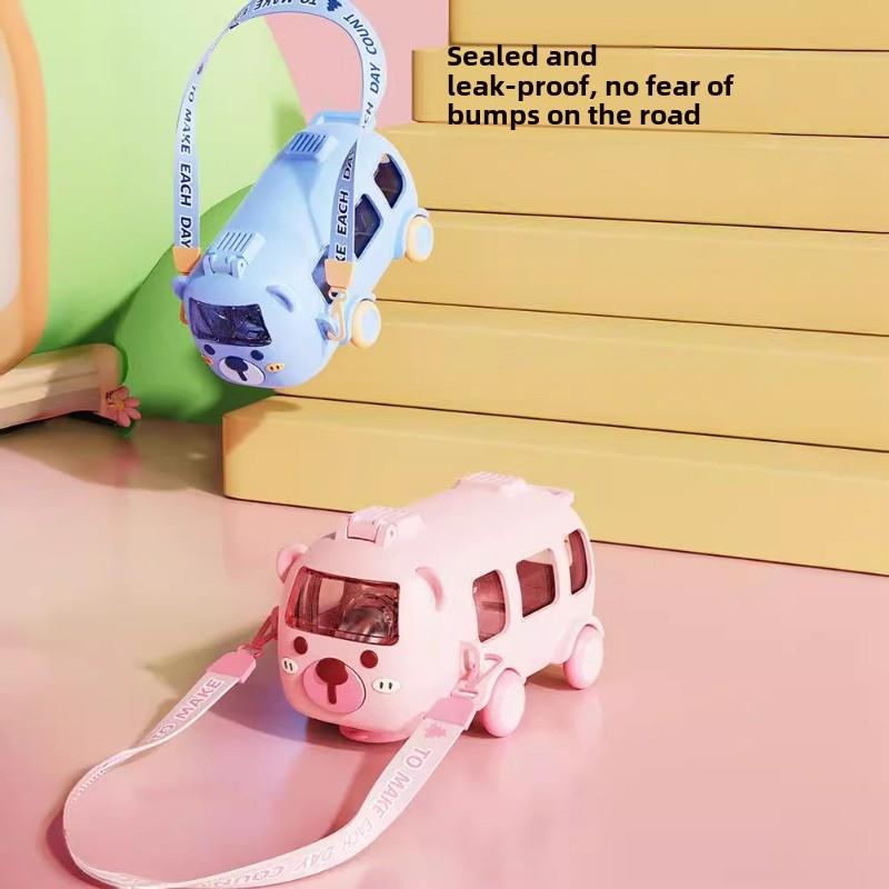 500ml Cute Bear Portable Water Bottle With Shoulder Strap for Kids, Car Straw Cup, Bus Shape Children's Drinking Cup