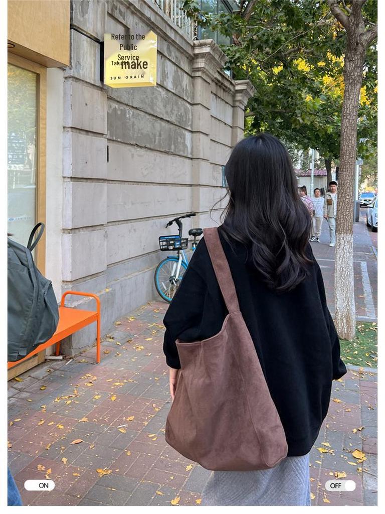 2025 Trendige Damen Einfarbig Umhänge Schulter Tragetasche