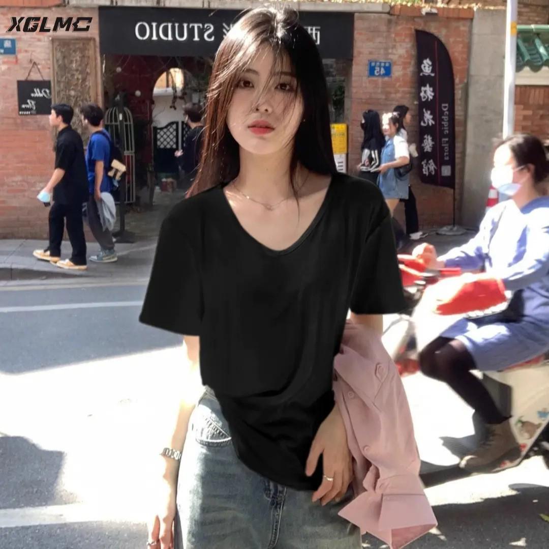 Women s Summer Love Loose V-Neck T-shirt - White Short Sleeve, Sweetheart Neck, Comfortable, Slimming, Lazy Fit S (40-48 kg) чёрный