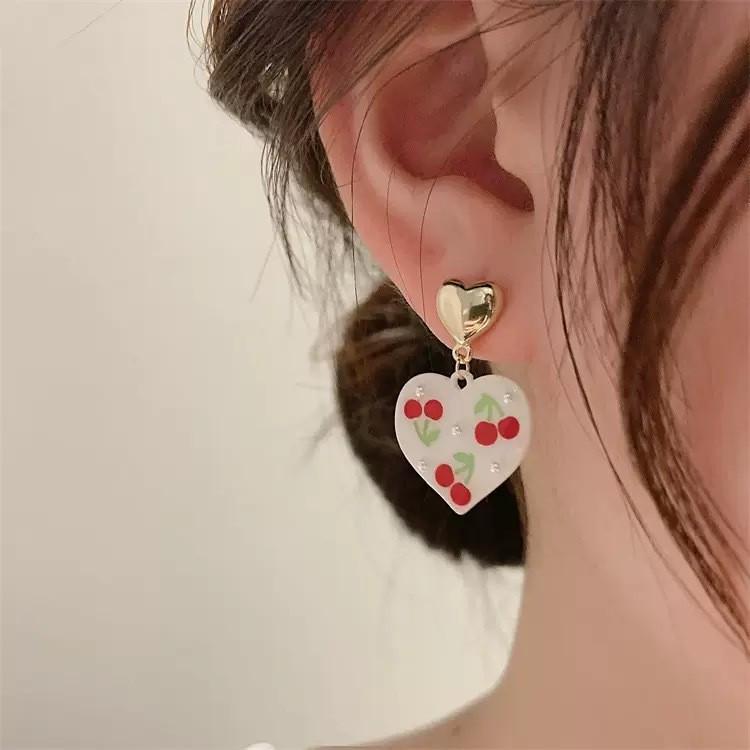 Elegant Forest-Style Cherry Heart Stud Earrings: Cute, Lightweight, Fashionable, and Versatile Jewelry for Women