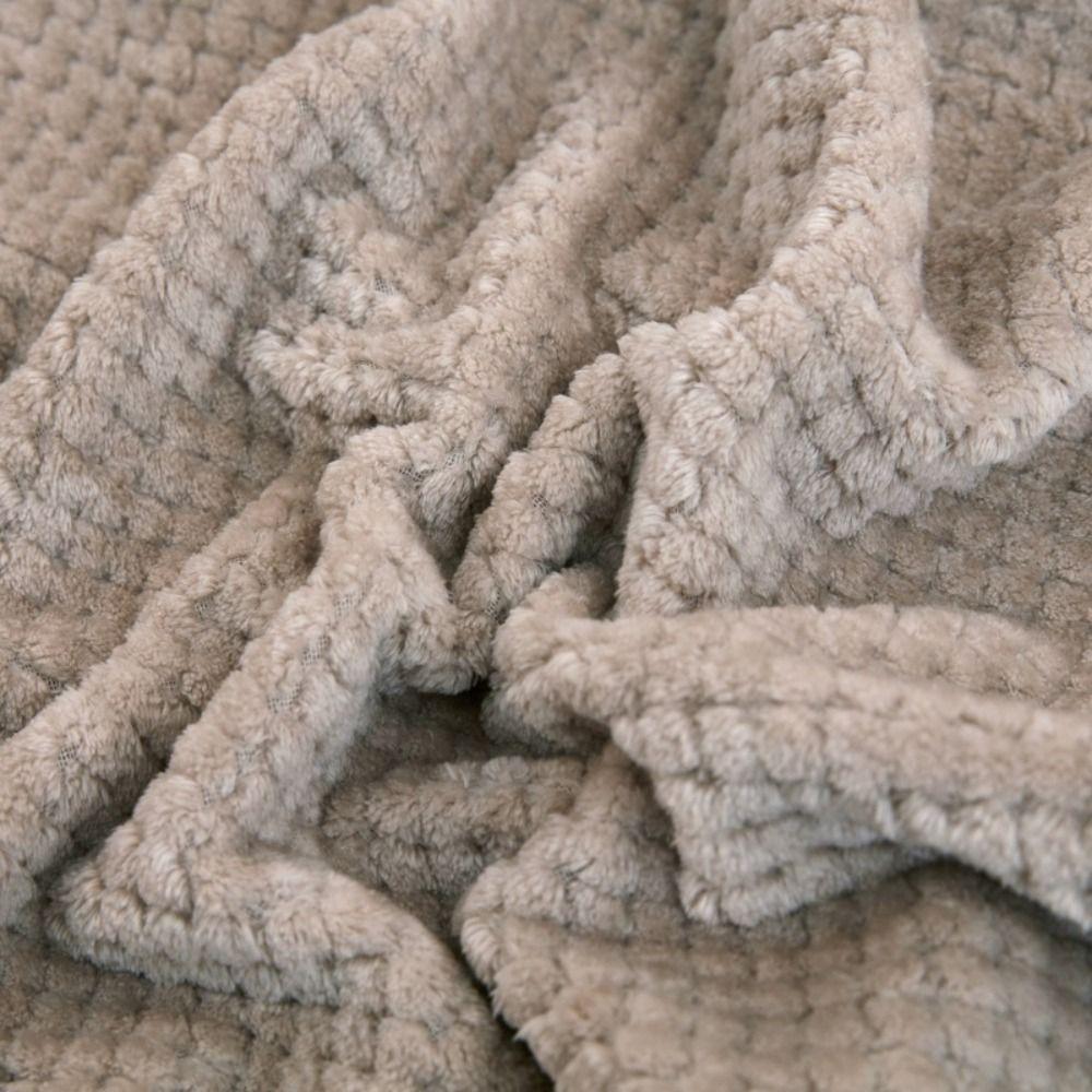 Skin-Friendly Warm Blanket Warm Conditioning Quilt New Throw Blanket