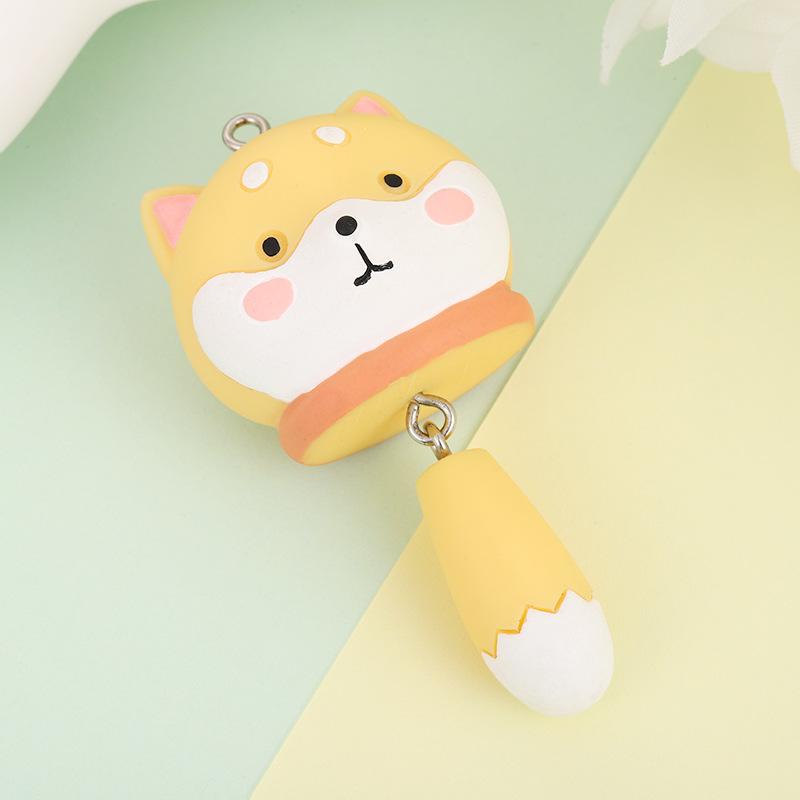 Cartoon Resin Cute Animal Bear Panda Cat Keychain Creative Shaking Tail Car Charm Bag Pendant Children Diy Keychain Accessories