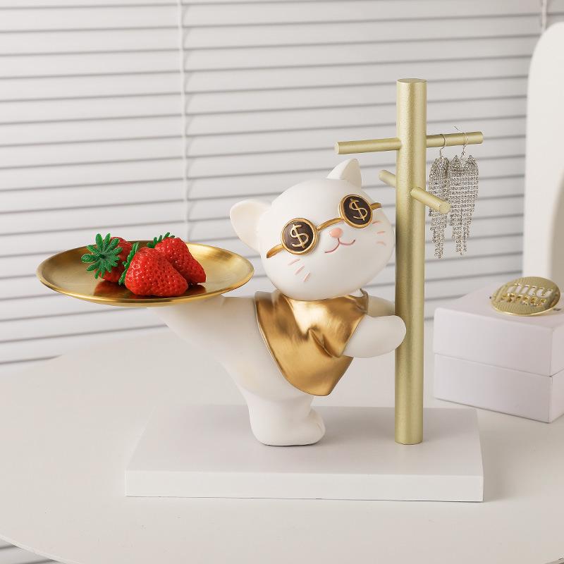 Resin Lucky Cat Key Holder for Children's Room & Entrance