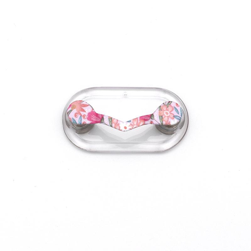 

Magnetic Glasses Holder Brooch V-Shaped Pin Eyewear Clip Secure Attachment Accessory for Clothing and Bags Durable Metal Construction One Size розовый