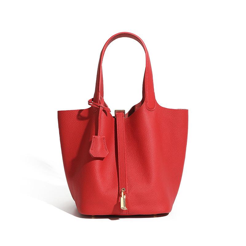 Large High-Quality Leather Vegetable Basket Tc First-Layer Cowhide High-End Exquisite Portable Bucket Bag Women S Bag красный 9290₽