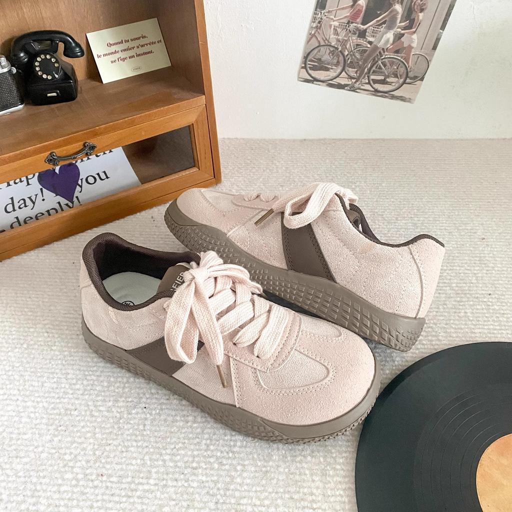 Retro round head color matching casual board shoes lace-up German training shoes 2025 new versatile little white shoes women's spring and autumn