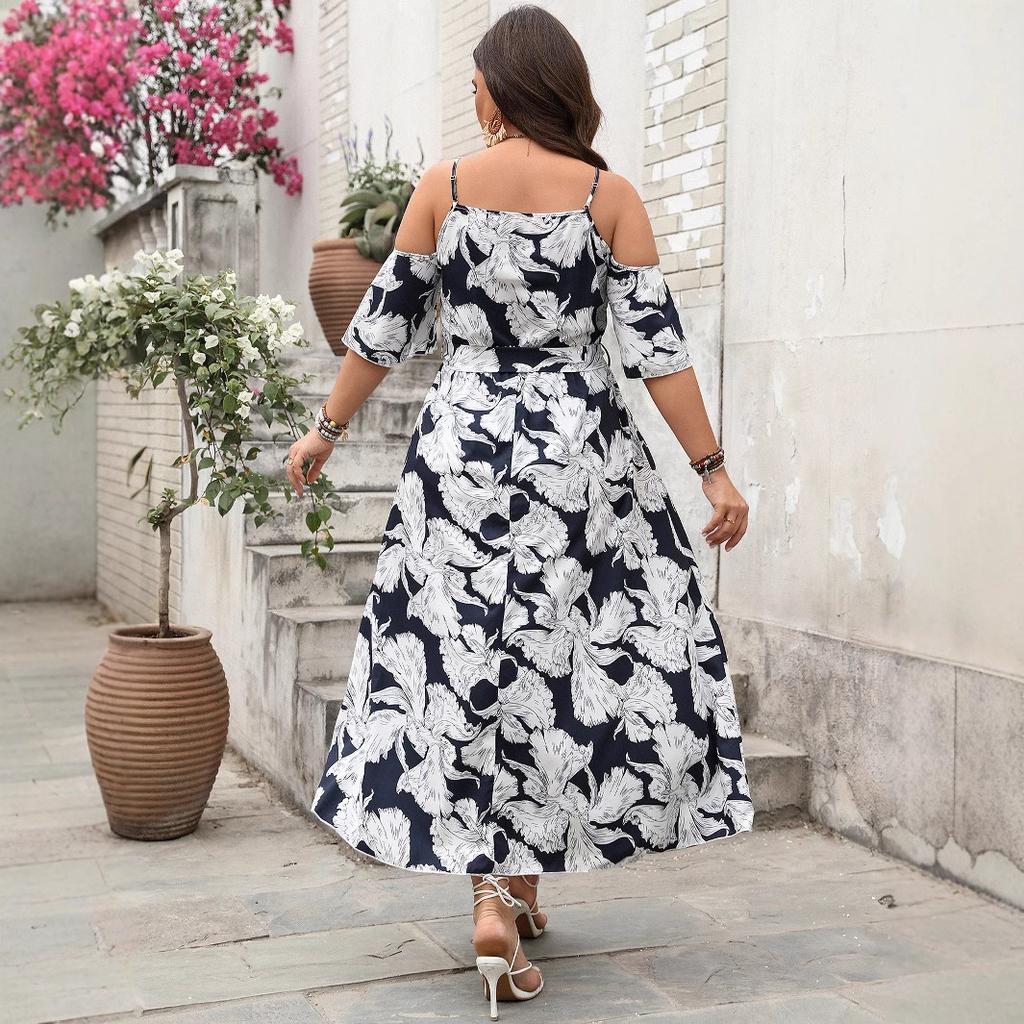 Independent research and development design, spring and summer new printing vacation style dress, suspender split skirt