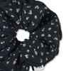 UGLYSHADOW FLOWER WAFFLE SCRUNCHIE(NAVY)