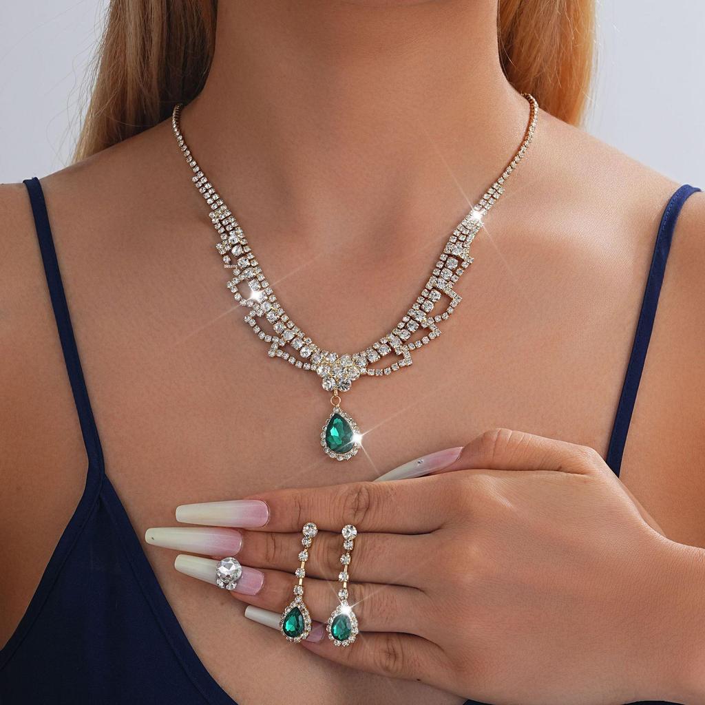 European-American Rhinestone Teardrop Necklace & Earring Set: Korean-Style Bridal Temperament Collarbone Chain Jewelry for Women
