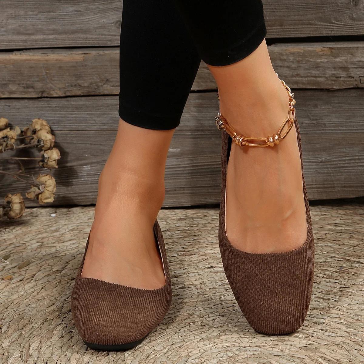 

Модная весенне-летняя модная новая сексуальная однотонная плоская подошва женская удобная круглая носочная повседневная элегантная популярная прогулочная обувь 35 коричневый