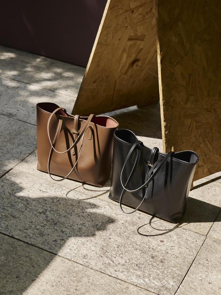 Genuine Leather Large Capacity Tote - Luxury Casual Shoulder Bag for Women & Mothers