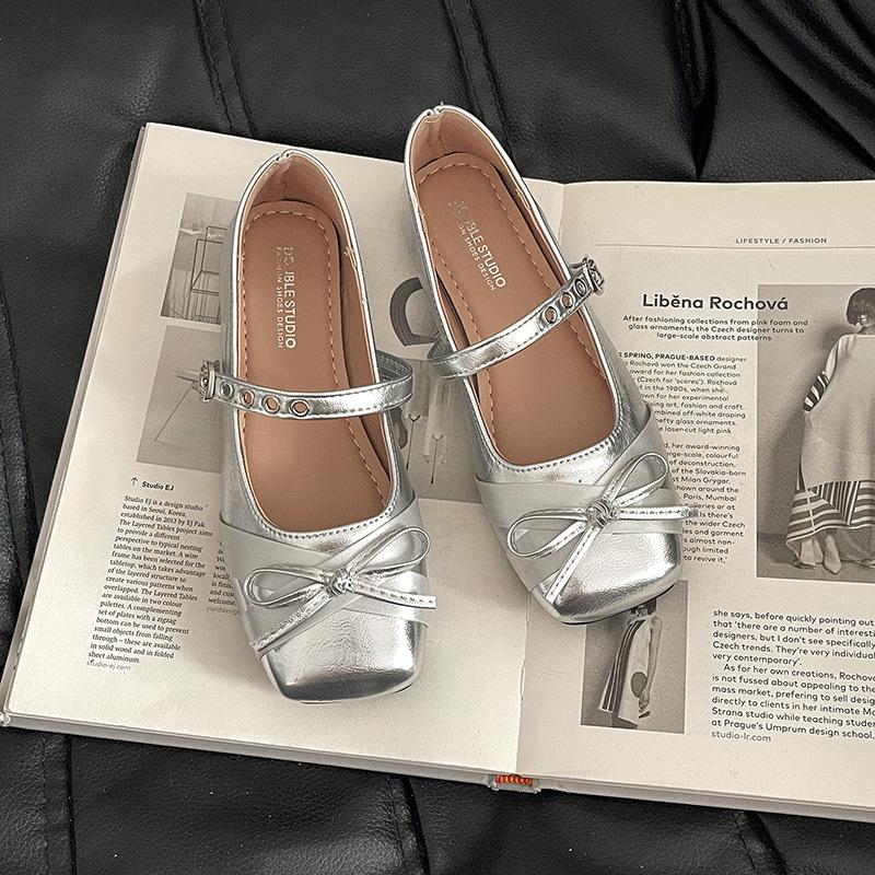 Fashion versatile beige platform French small leather shoes women's shoes new summer retro thick heel light mouth Mary Jane single shoes