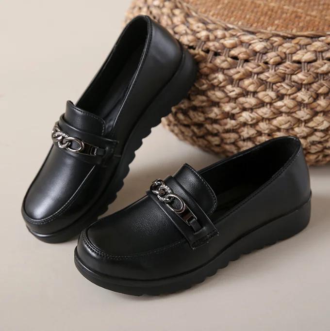 Nowe Wiosenne Mokasyny na Miękkiej Podeszwie Antypoślizgowe Buty Codzienne Damskie Wygodne Buty do Pracy Modne Klasyczne Codzienne Skórzane Buty dla Mamy
