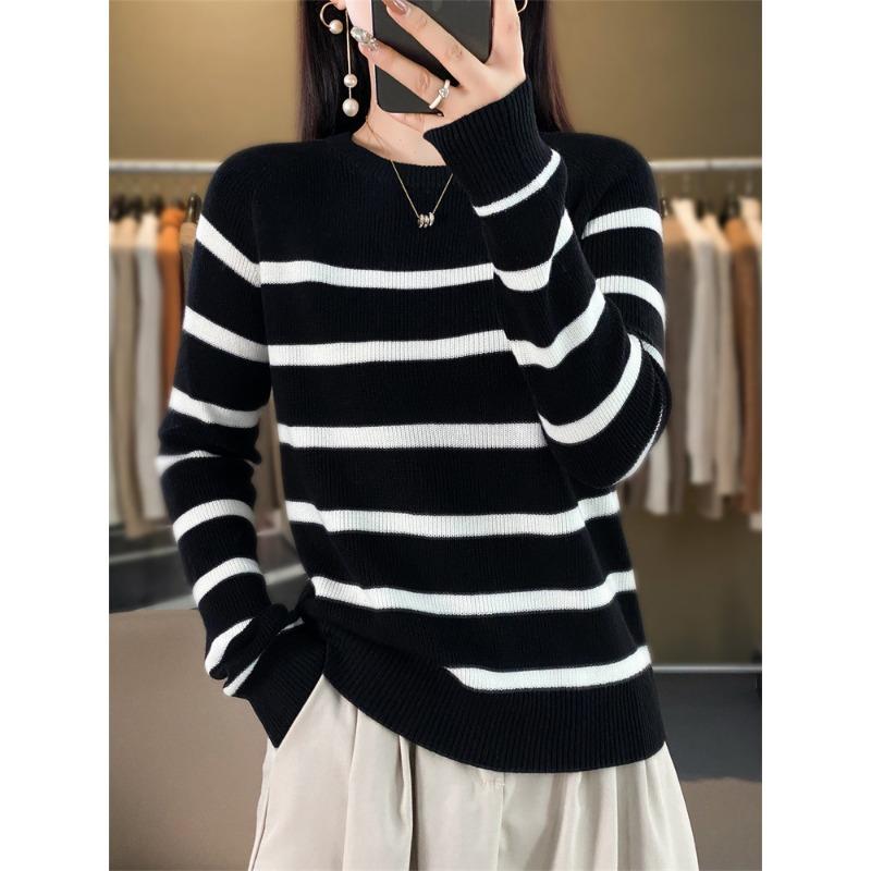 

Striped crew neck wool sweater design sense retro and thin sweater top with knitted sweater inside and knitted sweater outside S