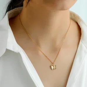 Y2K Elegant Bowknot Pearl Pendant Necklace Sweet Cool Choker Simple Clavicle Chain Adjustable Cute Jewelry for Women Girls Gifts