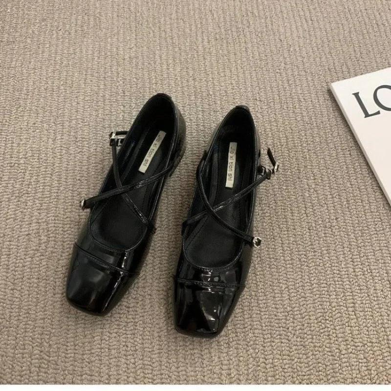 Fashion Retro Shallow Mary Jane Shoes for Women Pumps Soft Comfort Medium Heeled Red Ballet Single Shoes Zapatos De Mujer 2025 Style