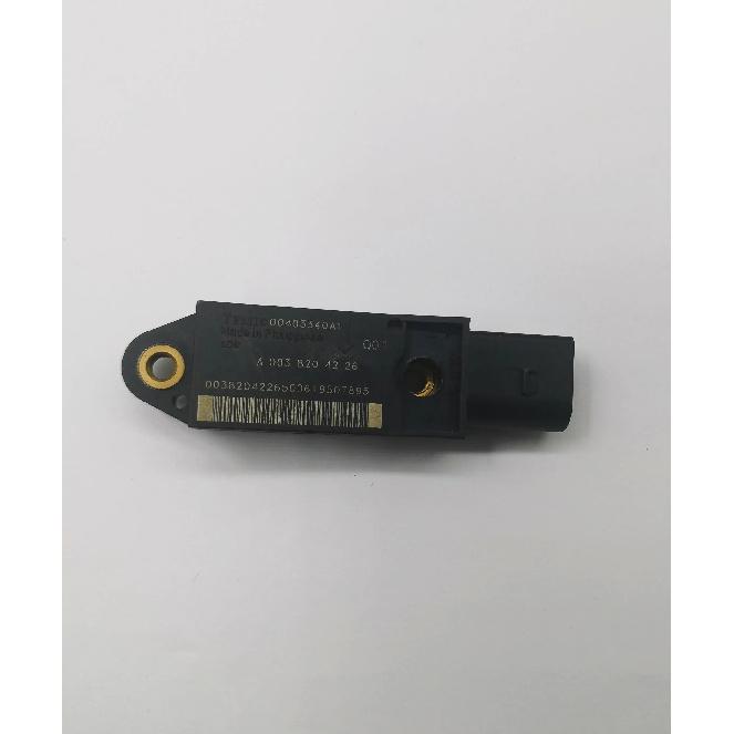 Car Auto Parts SRS Crash Sensor A0038204226 For Mercedes Benz W211