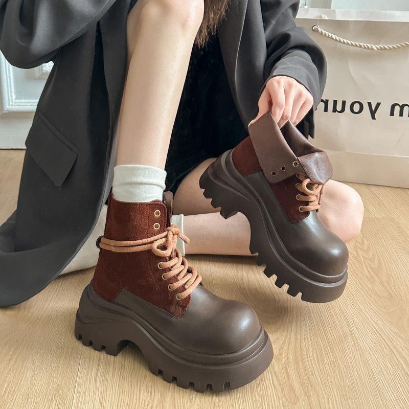Retro British Martin boots women's 2025 autumn new fried street high-end thick-soled heightening short tooling boots