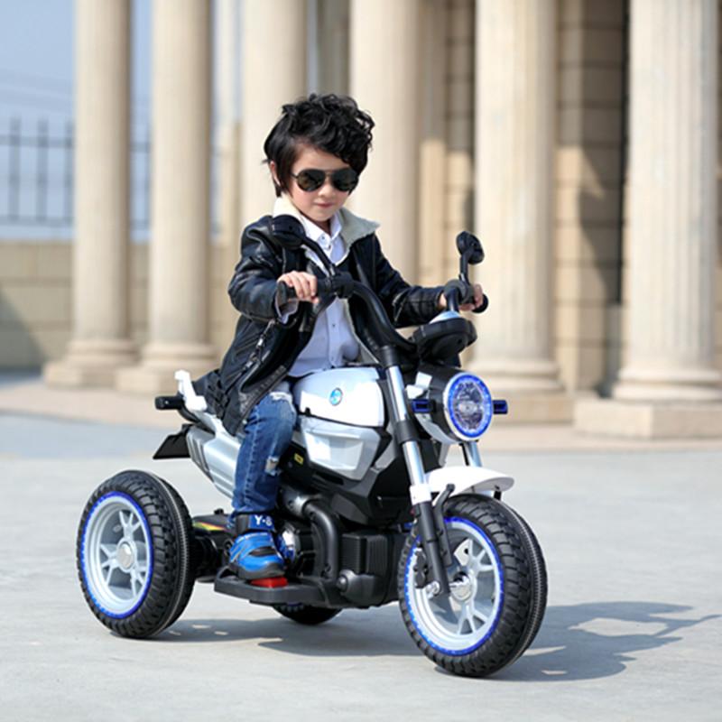 Kinder Elektro-Motorrad Dreiräder Dual Drive Kinderauto mit Fernbedienung Bluetooth Musik LED-Licht