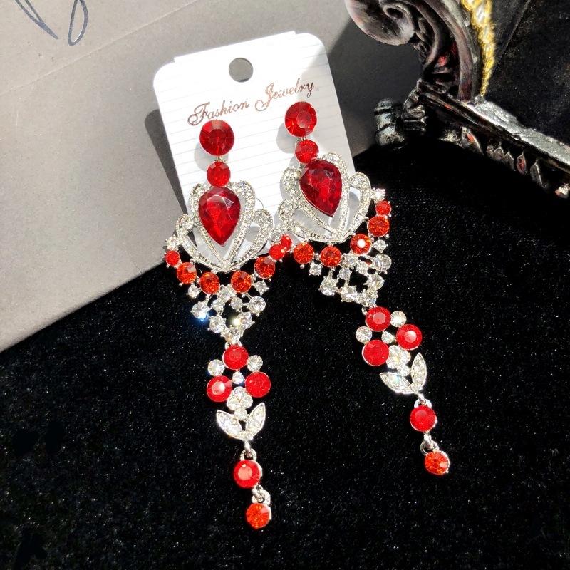 Korean Version of Celebrity Luxury Crystal Flash Diamond Stud Earrings Women's Banquet Exaggerated Temperament Fringed Earrings Retro Zircon Earrings