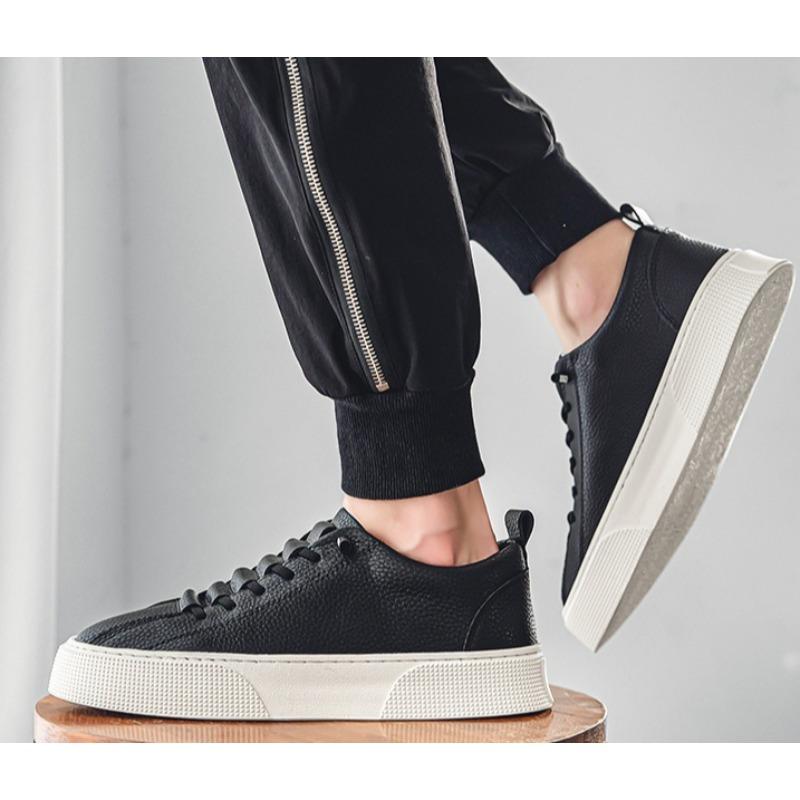 Men's Shoes 2025 Autumn Fashion White Casual Shoes Comfortable Slip On Loafers Light Sneakers Waterproof Outdoor Walking Shoes