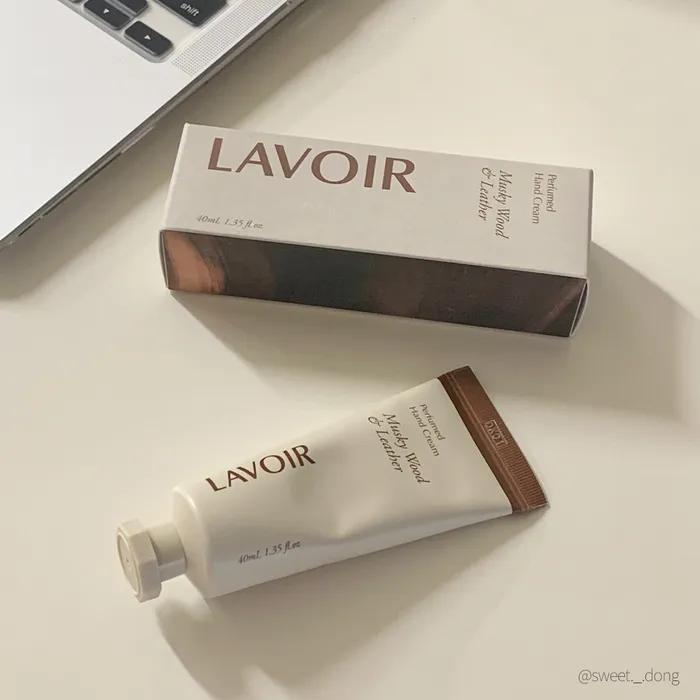 

Парфюмированный крем для рук 40 мл: Мускусное дерево и кожа