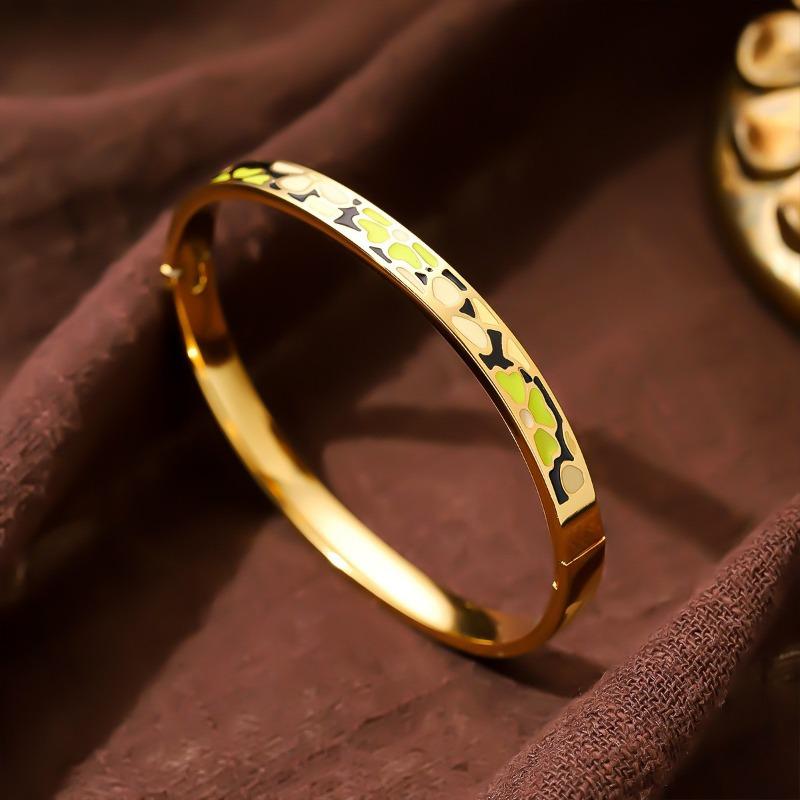 Hot-selling Titanium Steel Enamel Painted Bracelet K Vacuum Electroplating Women's Retro Personalized Oil Drip Titanium Steel Bracelet