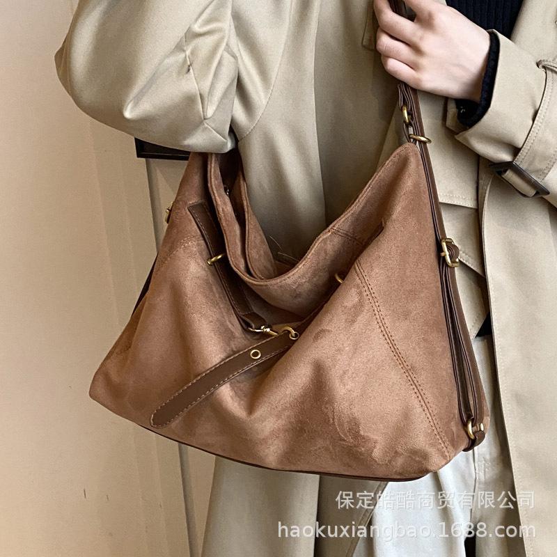 Casual Large-capacity Suede Bag Women's 2025 New Trendy Versatile Shoulder Bag Backpack Commuter Bag