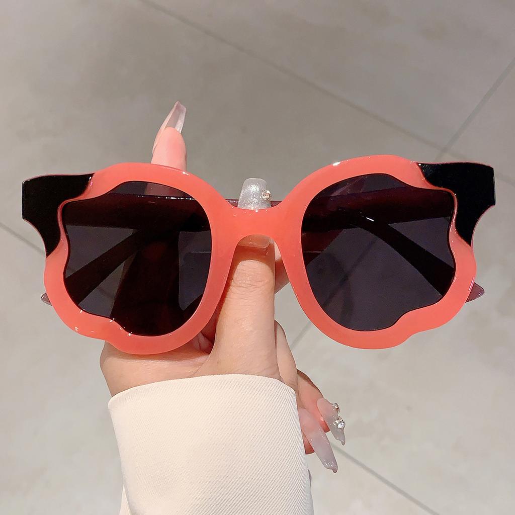 Candy Color Popular Ladies Shades Fashion Flower Decor Pink Sunglasses Ins Brand Design Beach Travel Sun Glasses