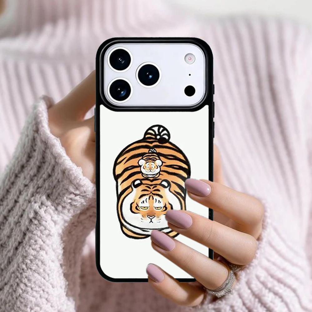 fat tiger Cartoon Funny Phone Case For Apple iPhone 17 Air 16E 15 14 Plus 13 12 11 Pro Max Mini Funda Cover