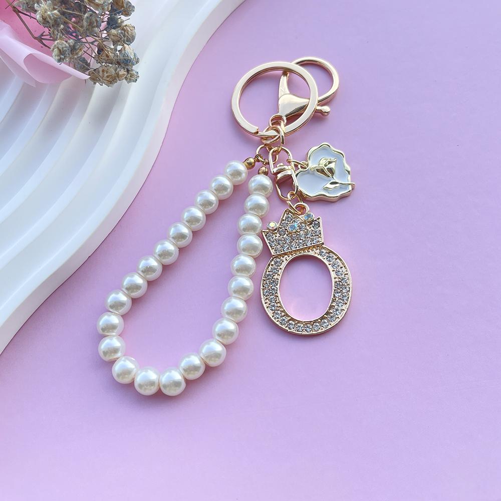 Boutique Crown A-Z 26 Initial Letters Rose Keyring Crystal Faux Pearl Resin Beaded Keychain Bag Pendant Women Girl Gifts Jewelry
