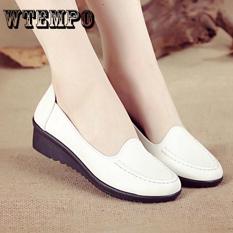 Handmade Leather Soft Shoes Female Flats Lady Round Toe Shoes Loafers Casual Shoes Women