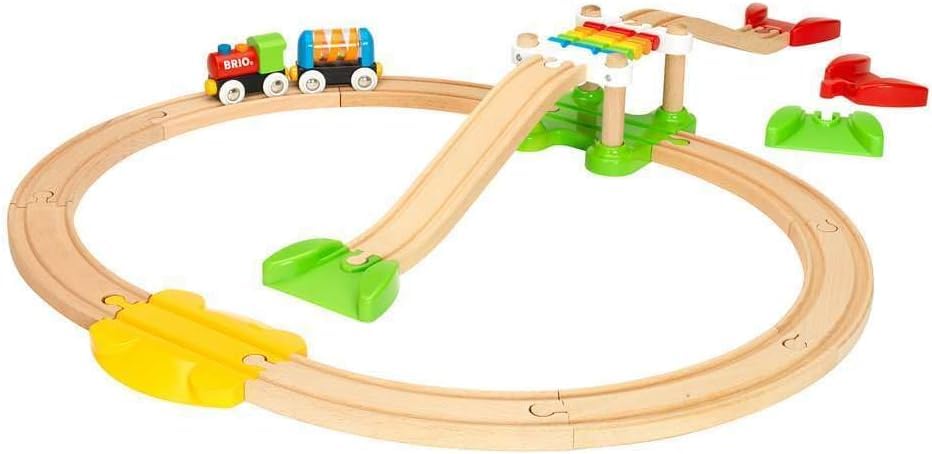 BRIO My First Beginner Set [18-Piece Set] 33727, Ages 18+ [Toy, Wooden Toy, Wooden Rail Set, Gift for Birthdays/Christmas]