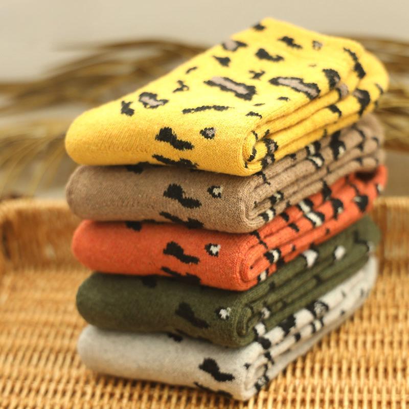 

5 пар мягких женских носков с мультяшным принтом, чулки до середины икры 5 pairs