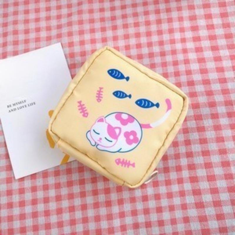 

Sanitary cotton bag, menstrual pad storage bag, Korean version, Instagram style, cute, cartoon, girl, large capacity, caring storage bag 13*12.7*4