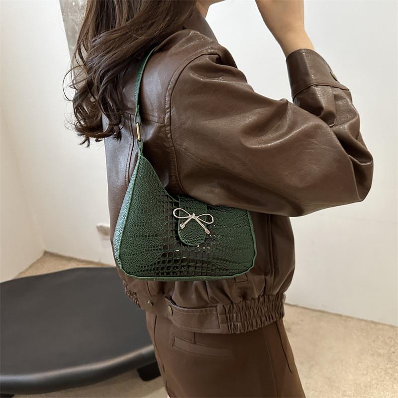 Elegant Bow Detail Handbag For Women Stylish 2024 Autumn Fashion Shoulder Bag In Black Pink Green And Cream