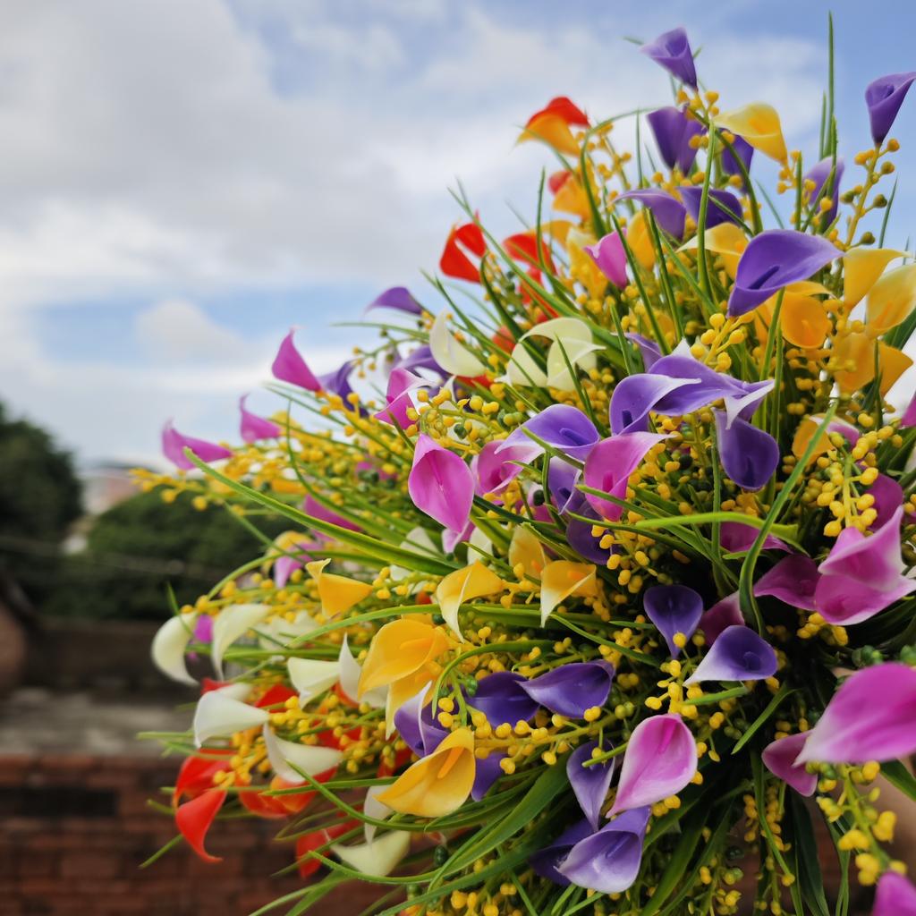Flores Artificiales para Plantas Falsas de Exterior - Arbustos de Plástico Resistentes a los Rayos UV que No se Desvanecen - Decoración de Hogar de Primavera, Jardín Rústico, Vegetación de Exterior outd