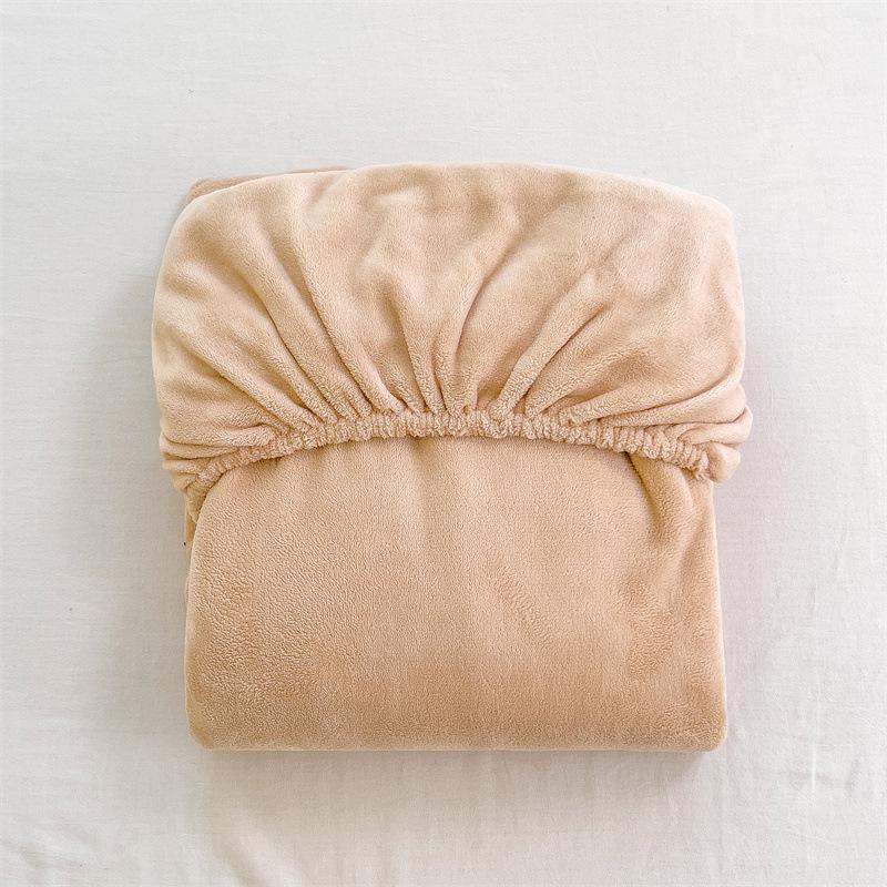 Autumn Winter Flannel Fitted Sheet: Non-slip Coral Fleece Bedspread & Mattress Cover