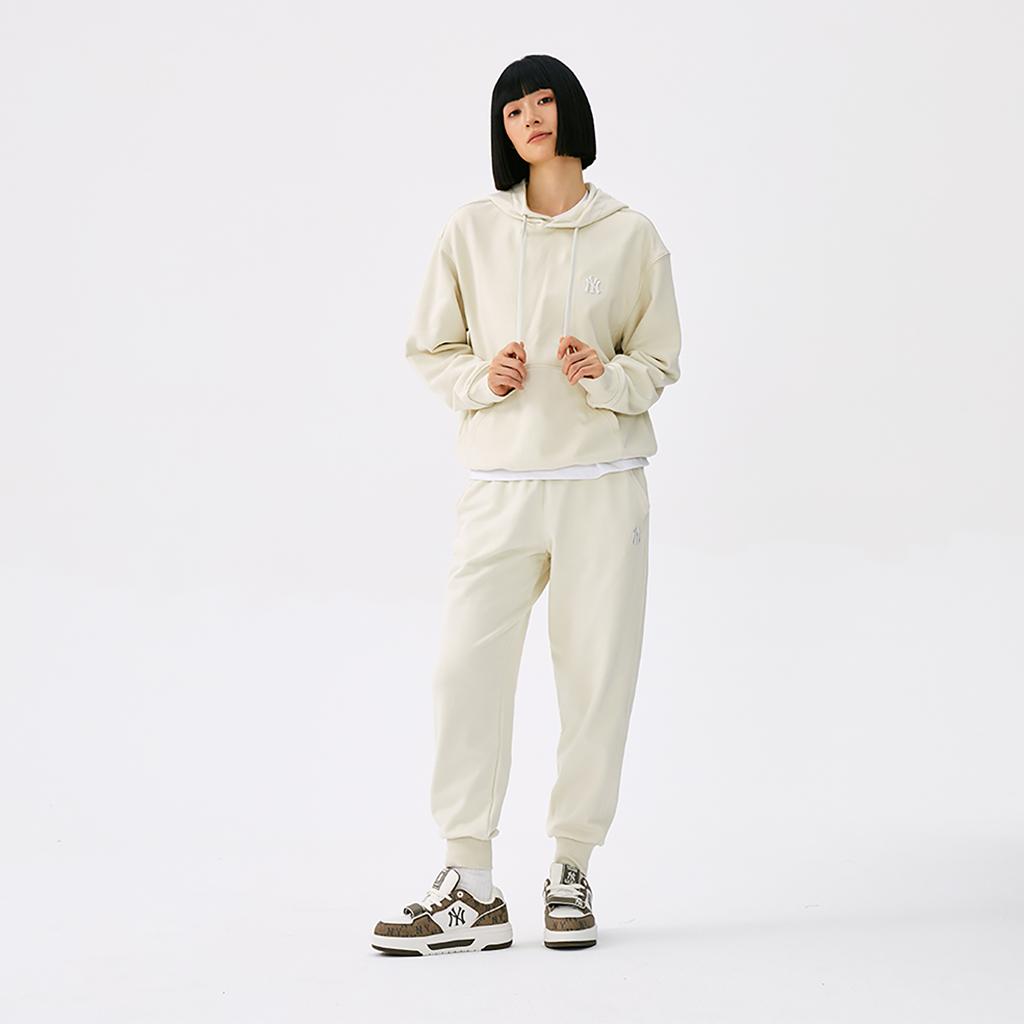 New MLB New York Yankees Basic Collection 25FW Knitted Sweatpants Unisex Deep Ivory 3APTB0154-50CRD