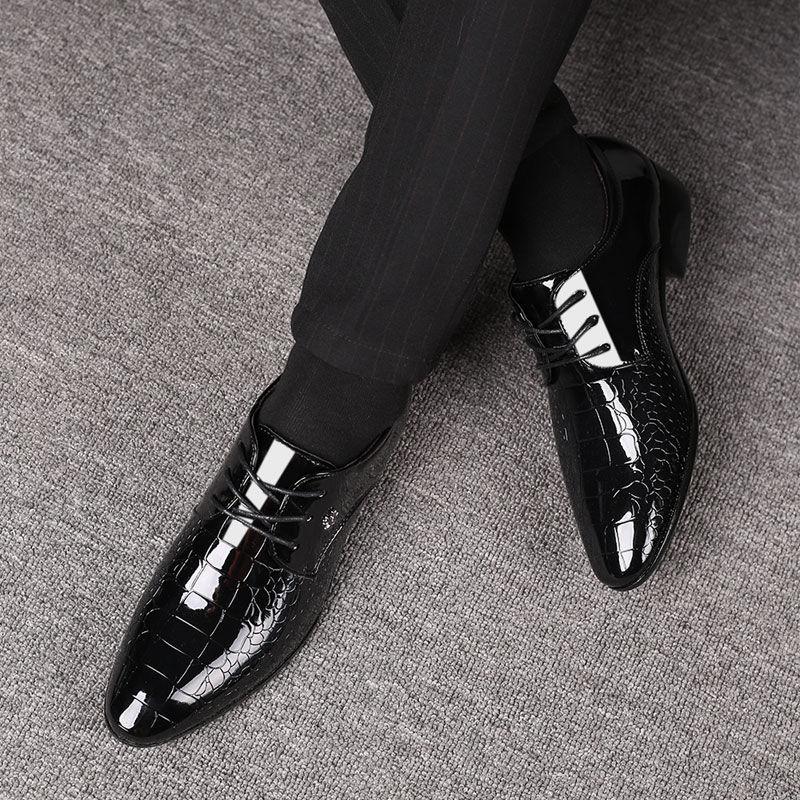 Plain Soft Men's Formal Shoes Patent Leather New Elegant and Classic Italian High Quality Fashion Low Price 39 Social Shoe Male