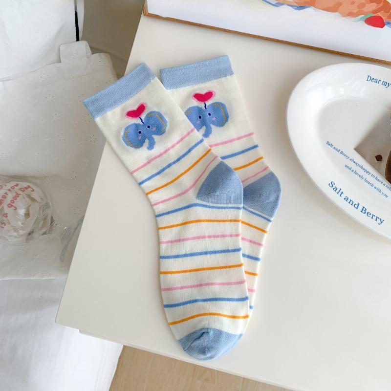 Kadın İlkbahar ve Yaz Sevimli Puantiyeli Çarpışan Renkli Karikatür Fil Boru İçinde Yığın Çorap