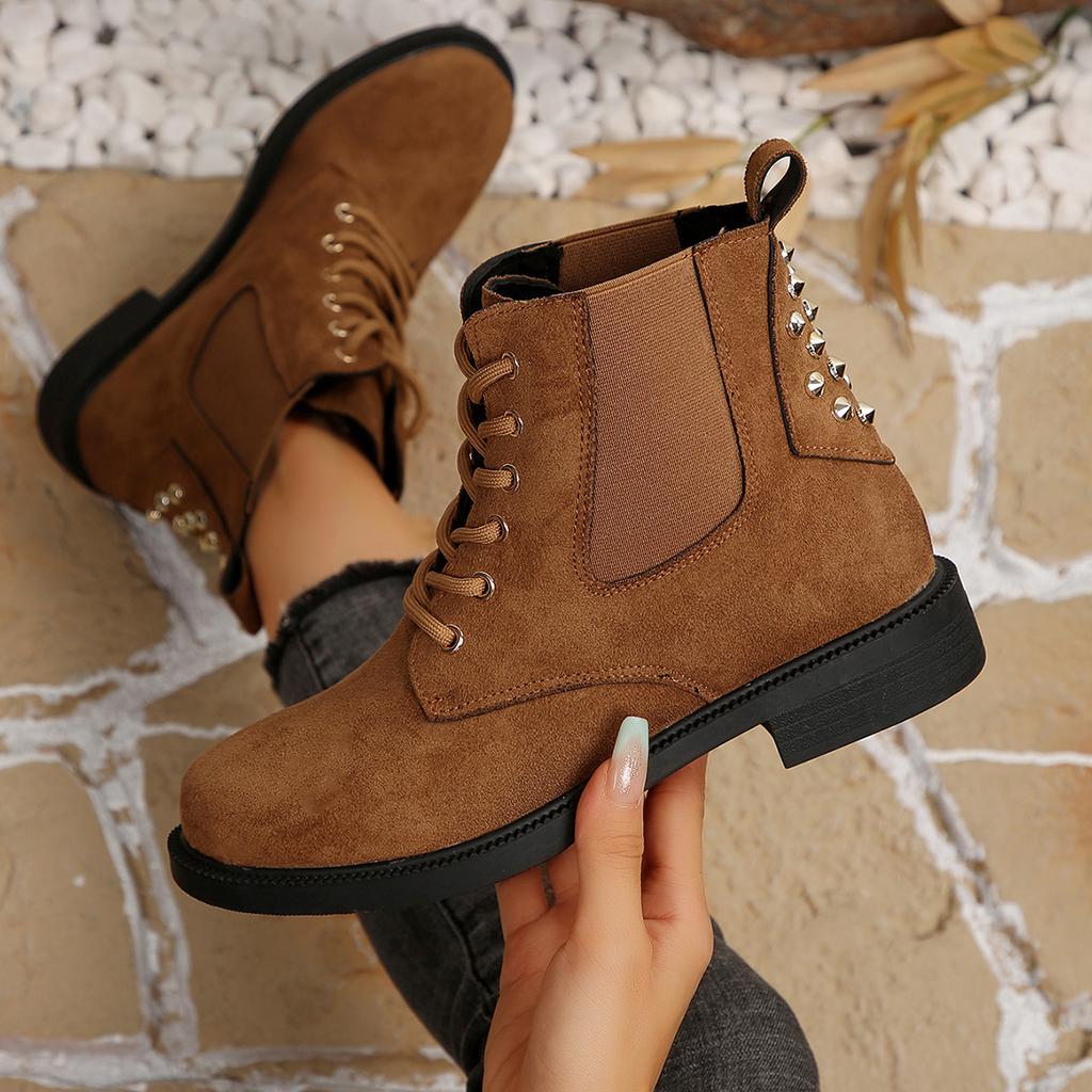 Damen Knöchelboots Bequeme Outdoor Flache Schuhe 2026 Winter Neue Kurze Stiefel Gehen Designer Mode Runde Zehenschuhe Damen