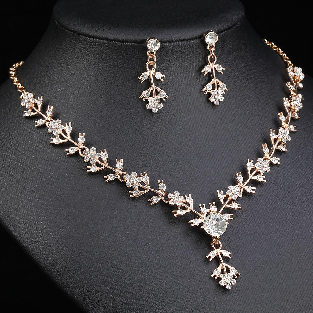 Women Fashion Bridal Jewelry Set Exquisite Necklace Earrings Versatile Wedding Banquet Formal Dress Matching Accessories Gift