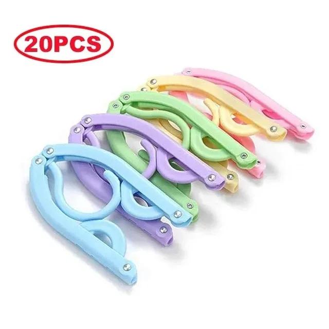 20pcs Portable Colored Folding Clothes Hangers Portable Folding Travel Hangers Clothes Drying Rack for Travel