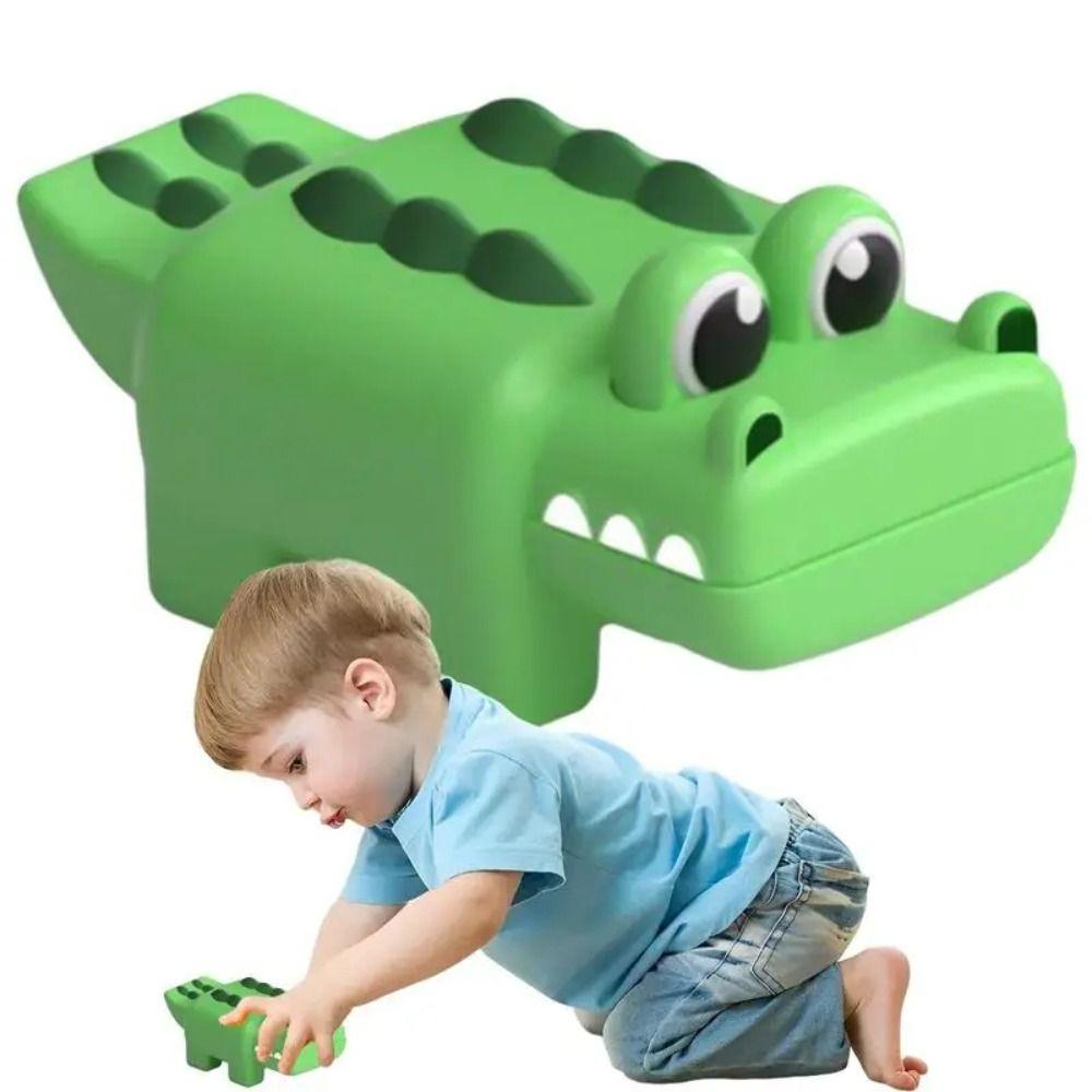 

Cartoon Anime Crocodile Bathtub Toy Plastics Bathtime Play Animal Toy Kids Wash Play